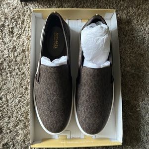 Michael Kors Slip on